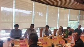 青岛啤酒集团董事长黄克兴一行实地踏勘“2020首届成都青岛啤酒节”活动现场