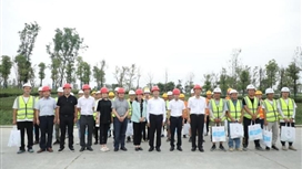 市委常委、统战部部长、市总工会主席吴凯到环城生态公园项目开展“夏季送清凉”活动